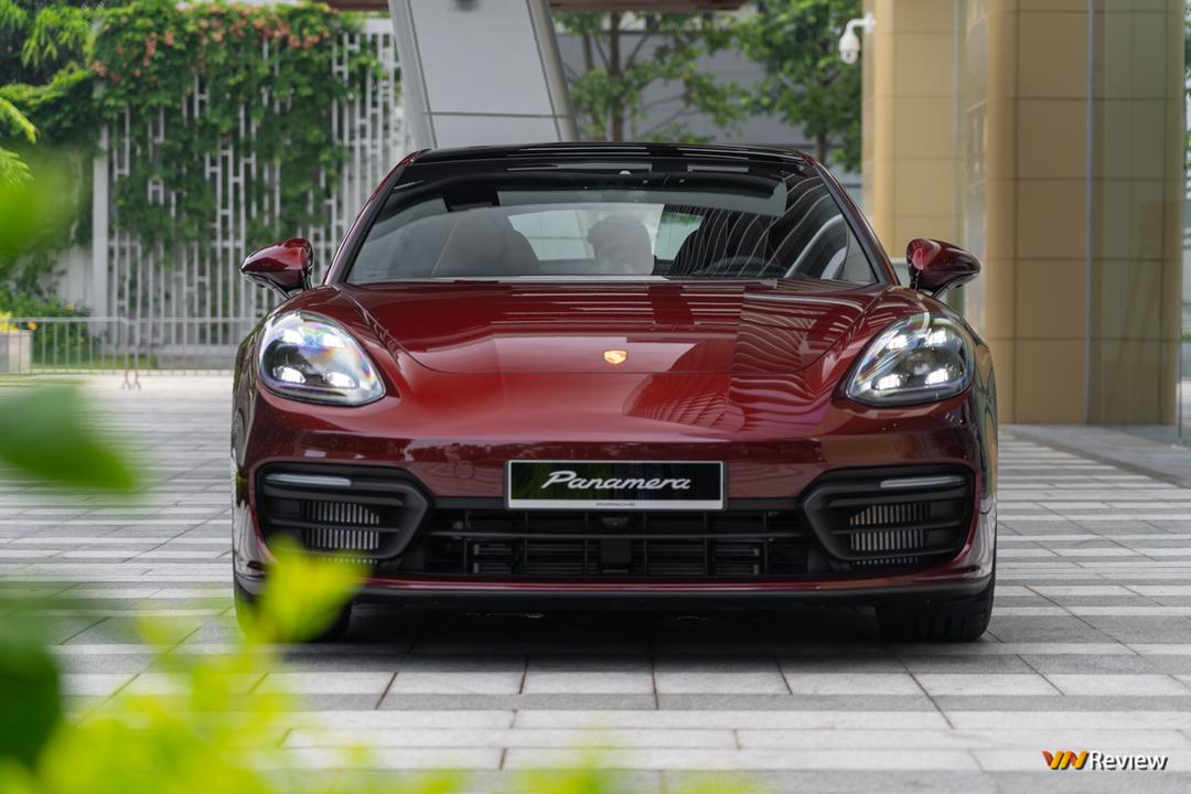 Khám phá chi tiết Porsche Panamera 2021 tại Hà Nội: Nhiều trang bị tuỳ chọn đáng giá