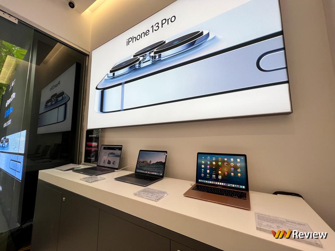 ShopDunk khai trương đồng loạt 5 cửa hàng Apple Mono Store và mở bán iPhone 13 chính hãng tại Việt Nam