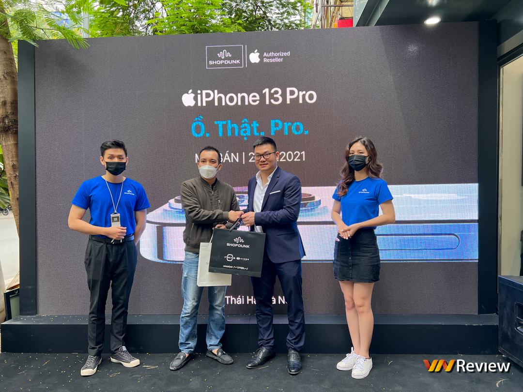 thumbnail - ShopDunk khai trương đồng loạt 5 cửa hàng Apple Mono Store và mở bán iPhone 13 chính hãng tại Việt Nam