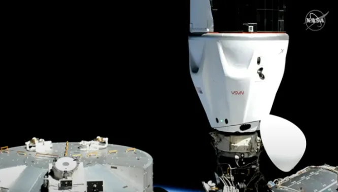 SpaceX chở người lên trạm ISS có tiến bộ về thời gian, nhưng còn thua xa Soyuz của Nga 