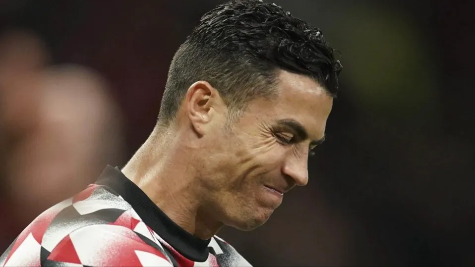 thumbnail - MU xem xét "tạm biệt" C.Ronaldo