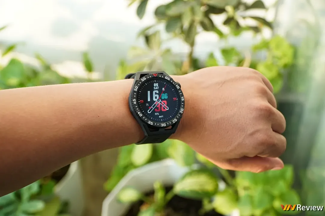 Đánh giá Huawei Watch GT 3 SE: đổi sang trọng lấy thể thao, mỏng nhẹ nhưng pin vẫn rất "trâu bò"