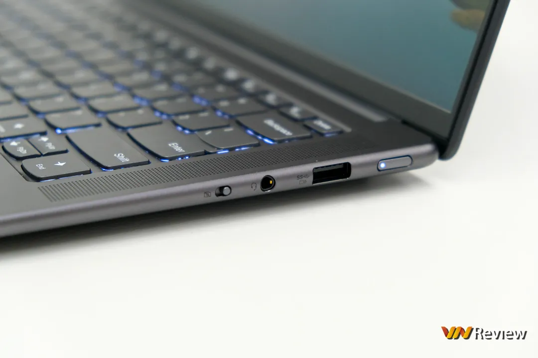 Đánh giá Lenovo Yoga Slim 7 Pro X (2022): 