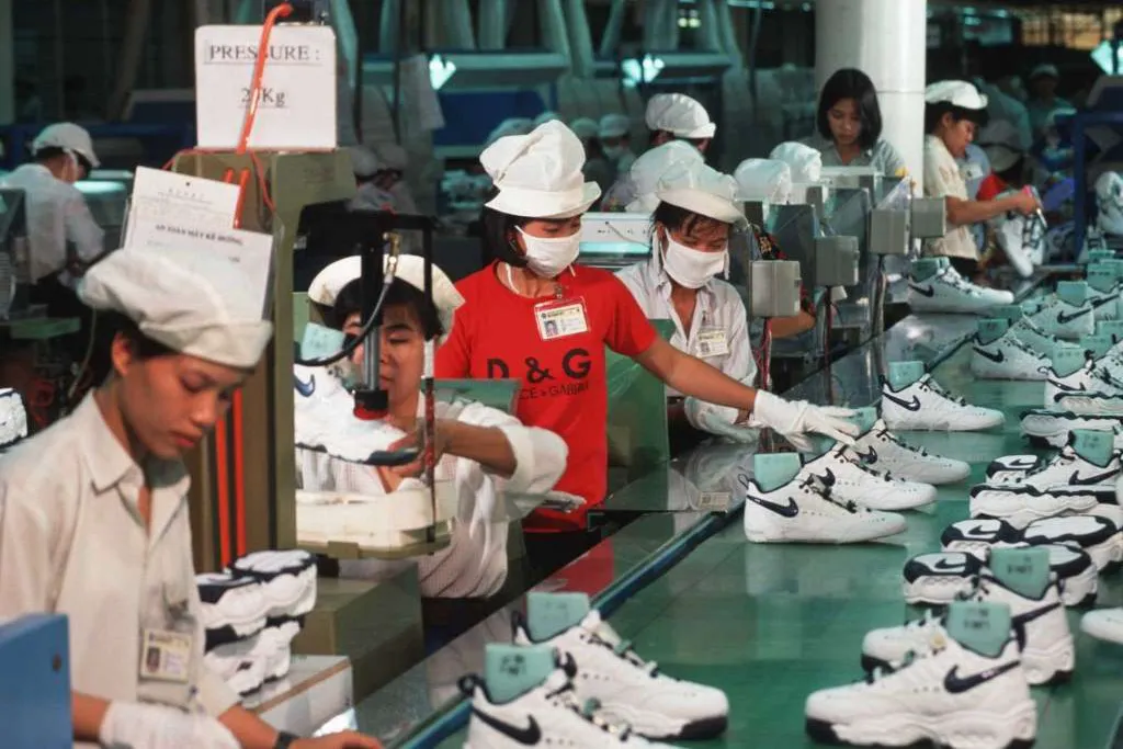 thumbnail - Cắt giảm 6.000 việc làm ở Việt Nam, hãng Pou Chen chuyên làm giày cho Nike, Adidas đầu tư 281 triệu USD ở Ấn Độ