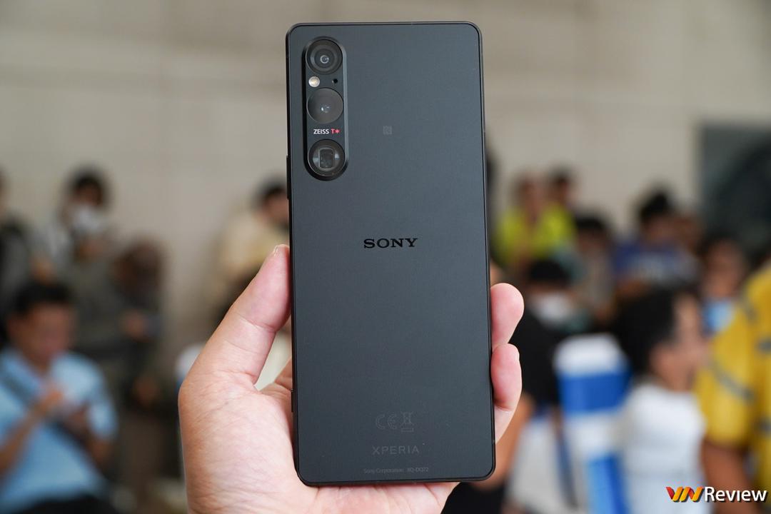 Sony chính thức ra mắt bộ đôi Xperia 1 V và Xperia 10 V tại Việt Nam: chủ yếu hướng đến fan