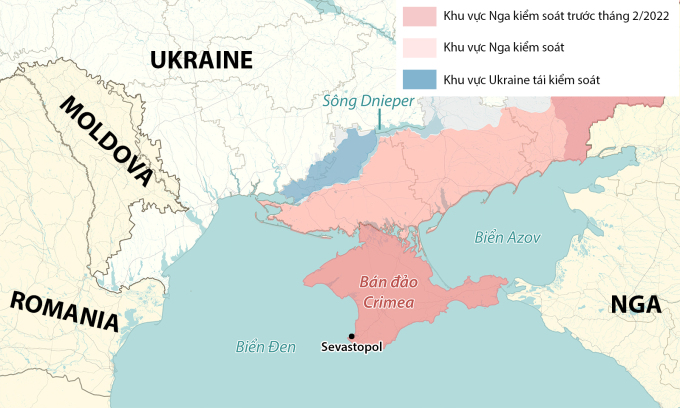 Ảnh vệ tinh cho thấy tàu ngầm Nga trúng tên lửa Ukraine