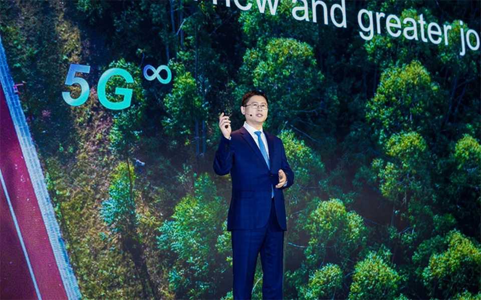 Huawei hối thúc các nhà mạng tiến lên 5.5G