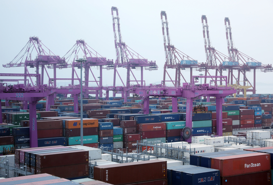 Kiểm soát xuất khẩu hàng trăm thứ hàng hóa, Hàn Quốc đối mặt với nguy cơ bị Nga trả đũa