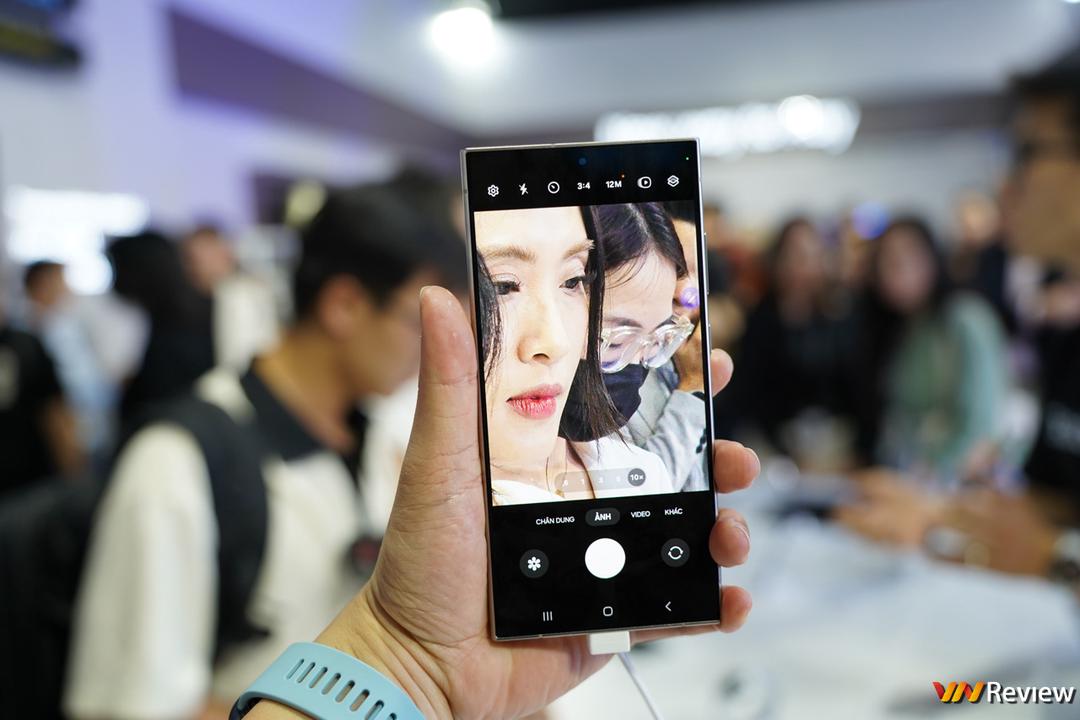 Trên tay Galaxy S24 Ultra tại Việt Nam: không chỉ có AI