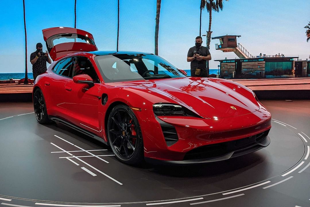 Những mẫu xe mới đáng chú ý tại Triển lãm ô tô Los Angeles 2021