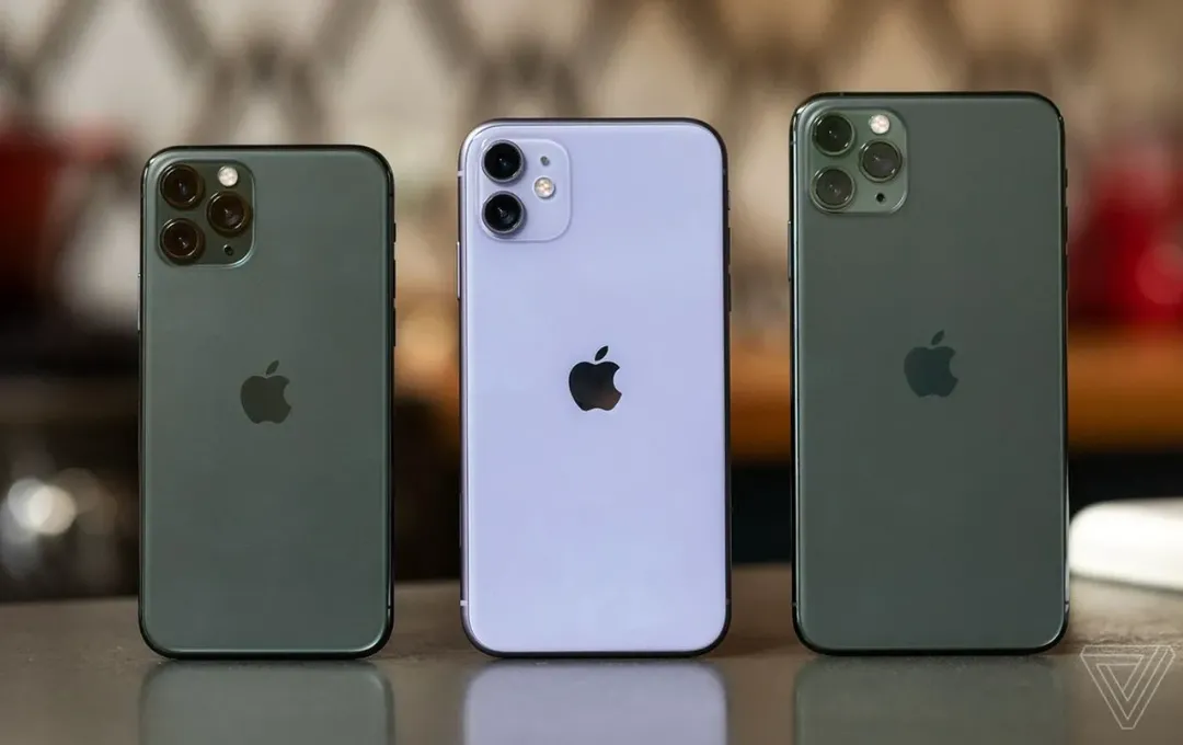 Apple cuối cùng cũng nhận ra iPhone nhỏ hơn kém hấp dẫn hơn