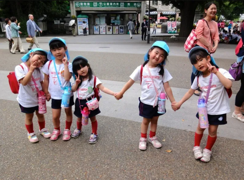 Vì sao các cha mẹ Nhật Bản tự tin để con cái ra đường khi chỉ mới 2 tuổi