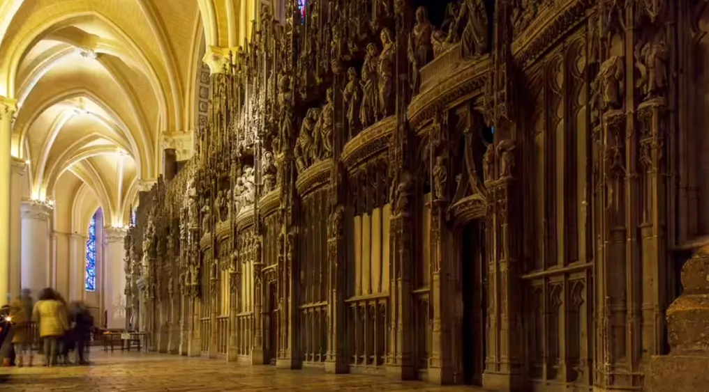 Nguồn gốc hơn 800 năm của phong cách kiến trúc Gothic, những nét đặc trưng riêng