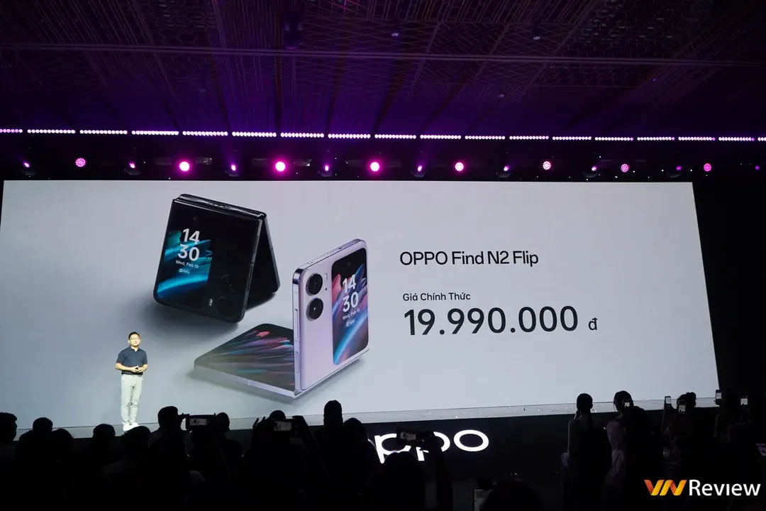 Oppo Find N2 Flip ra mắt tại Việt Nam: điện thoại gập đối đầu Samsung Z Flip, màn hình ngoài “siêu to khổng lồ”, giá rổ “giật mình”