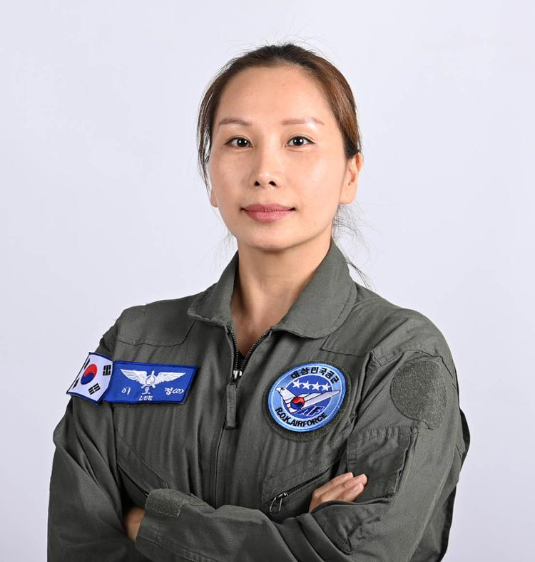 Câu chuyện đầy cảm hứng: Làm thế nào một cô dâu Việt trở thành "phi công quốc gia" Hàn Quốc và lái chiến đấu cơ trong tuần này?