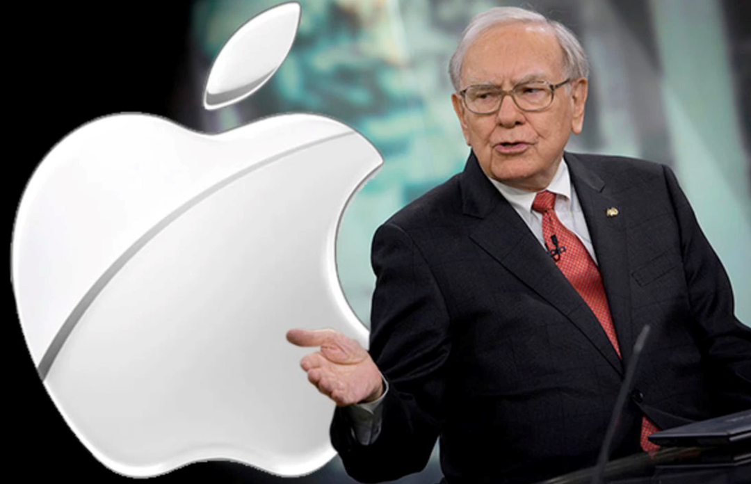 Tỷ phú Warren Buffett bán tháo cổ phiếu Apple, tích trữ tiền mặt kỷ lục trong khi lợi nhuận giảm 64%