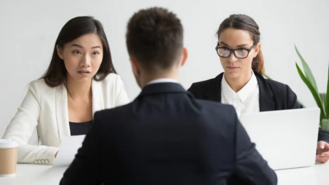 Giữ chân nhân viên bằng trí tuệ nhân tạo: Giải pháp mới cho bài toán cũ