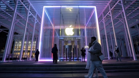 Phố Wall ra tối hậu thư cho Apple: Chiến lược AI của các ông đâu?