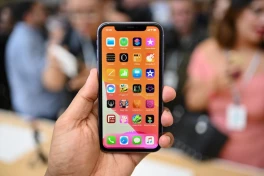 Đâu là 3 mẫu iPhone từng là con gà đẻ trứng vàng vừa bị Apple cho về vườn tại Việt Nam?