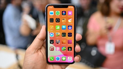 Đâu là 3 mẫu iPhone từng là con gà đẻ trứng vàng vừa bị Apple cho về vườn tại Việt Nam?