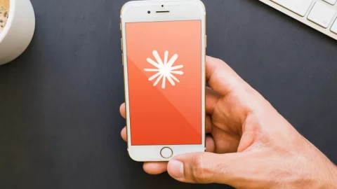 Tại sao bạn nên dùng Claude AI?