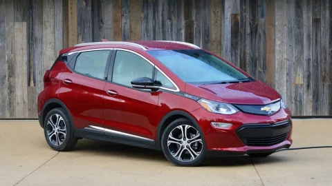 Từ Michigan đến Bắc Băng Dương: Bolt EV có thể làm được gì?