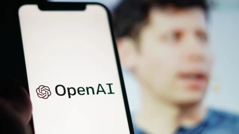 OpenAI đưa GPT-4o trở lại sau làn sóng phản ứng với GPT-5