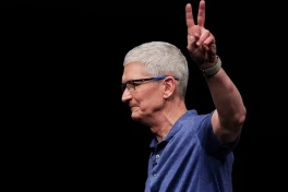 Apple Intelligence đã "cứu" Tim Cook, dự báo mở ra một siêu chu kỳ nâng cấp iPhone chưa từng có