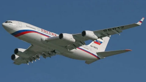 Vì sao Putin đưa đoàn ngoại giao đến Alaska nhưng để tướng Shoigu ở lại Moscow?
