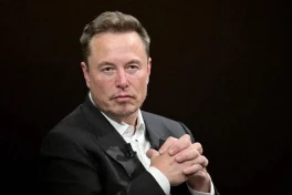 Elon Musk lùi kế hoạch đưa Starship lên sao Hỏa: Điều gì đang cản bước?