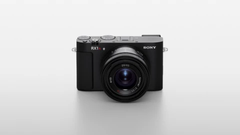 Sony RX1R III trình làng tại Việt Nam: “Siêu” máy Ảnh compact full-frame 61MP và bộ xử lý AI, giá gần 126 triệu đồng