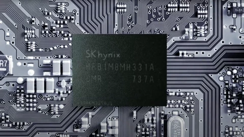 Suốt 3 thập kỷ thống trị, ngôi vương chip nhớ của Samsung đã bị phế truất