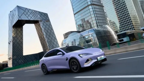 BYD đặt mốc 2027 cho pin thể rắn: Cú sốc ngành xe điện toàn cầu