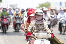 Miền Bắc bước vào cao điểm nắng nóng, phen này lại "chết tiền" điều hòa