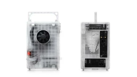 Bên trong Computer-2: Case PC bằng nhựa, không cần ốc vít, và miễn phí