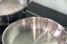 Cách sử dụng chảo inox chống dính chi tiết, đảm bảo không thất bại
