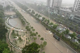 Khu "nhà giàu" bậc nhất Hà Nội nhưng lại được ví là "làng chài phố" mỗi mùa mưa, nước ngập tới tận đầu gối là đâu