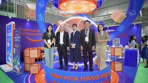 Amazon mở gian hàng ở VIFA ASEAN EXPO 2025 hỗ trợ các nhà sản xuất nội thất Việt
