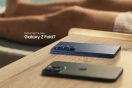 Samsung lại tung video quảng cáo "cà khịa" Apple ngay trước thềm ra mắt iPhone 17, lần này nhắm vào AI và màn hình gập