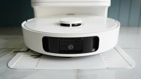 Loạt robot hút bụi, lau nhà biết phục vụ từ A đến Á mà không làm bạn đau ví!