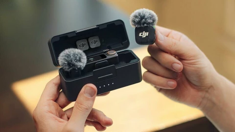 DJI Mic 3 ra mắt: Nhỏ hơn, thông minh hơn, nhưng mất đi một cổng kết nối quan trọng, giá từ 5,5 triệu đồng