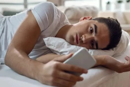 5 thói quen buổi sáng siêu gây hại đường ruột