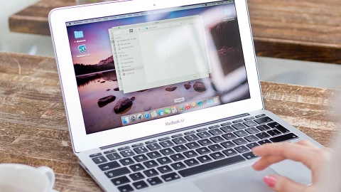 Bạn nên dùng MacBook Pro trong bao nhiêu năm, đây là câu trả lời của Apple