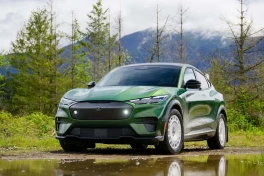 Bí quyết này giúp Ford Mustang Mach-E phá kỷ lục doanh số