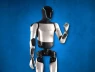 Robot hình người Optimus của Tesla hứng "rổ gạch đá" vì phản ứng chậm chạp như ông cụ