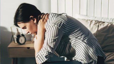 Nghiên cứu mới: Thu nhập càng thấp, chất lượng giấc ngủ càng kém