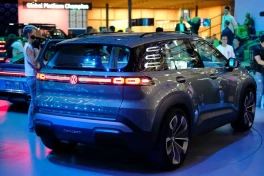 Tham vọng xe điện của Volkswagen: Phải vào hang bắt cọp thôi!