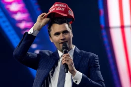 Charlie Kirk là ai?