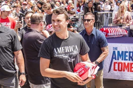 Musk tuyên bố gây sốc sau vụ nổ súng giết Charlie Kirk