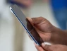Apple rung hồi chuông báo tử cho khe cắm SIM